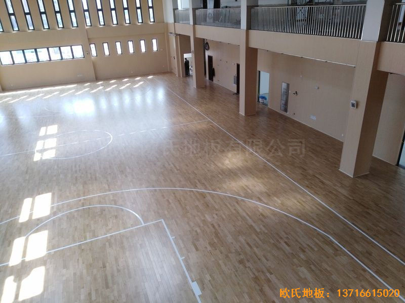 上海嘉定區(qū)大居小學運動地板安裝案例