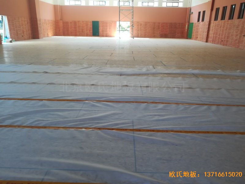 武漢華師南湖附小體育地板安裝案例