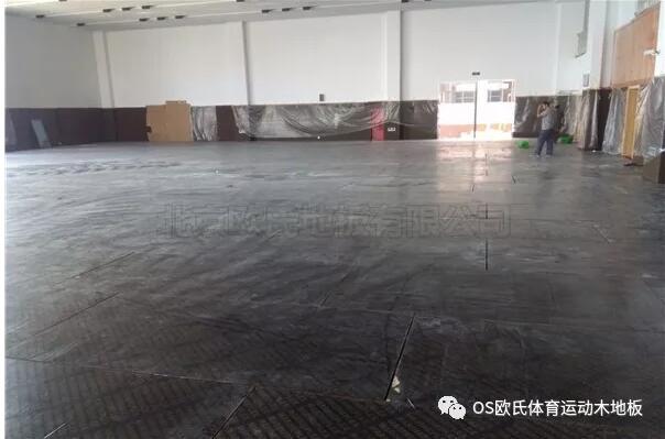 浙江湖州市吳興區(qū)吳興實驗中學籃球木地板鋪設(shè)工程